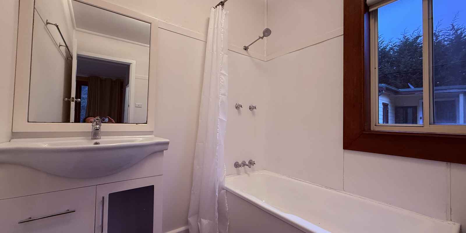 45 CAMP STREET Katoomba