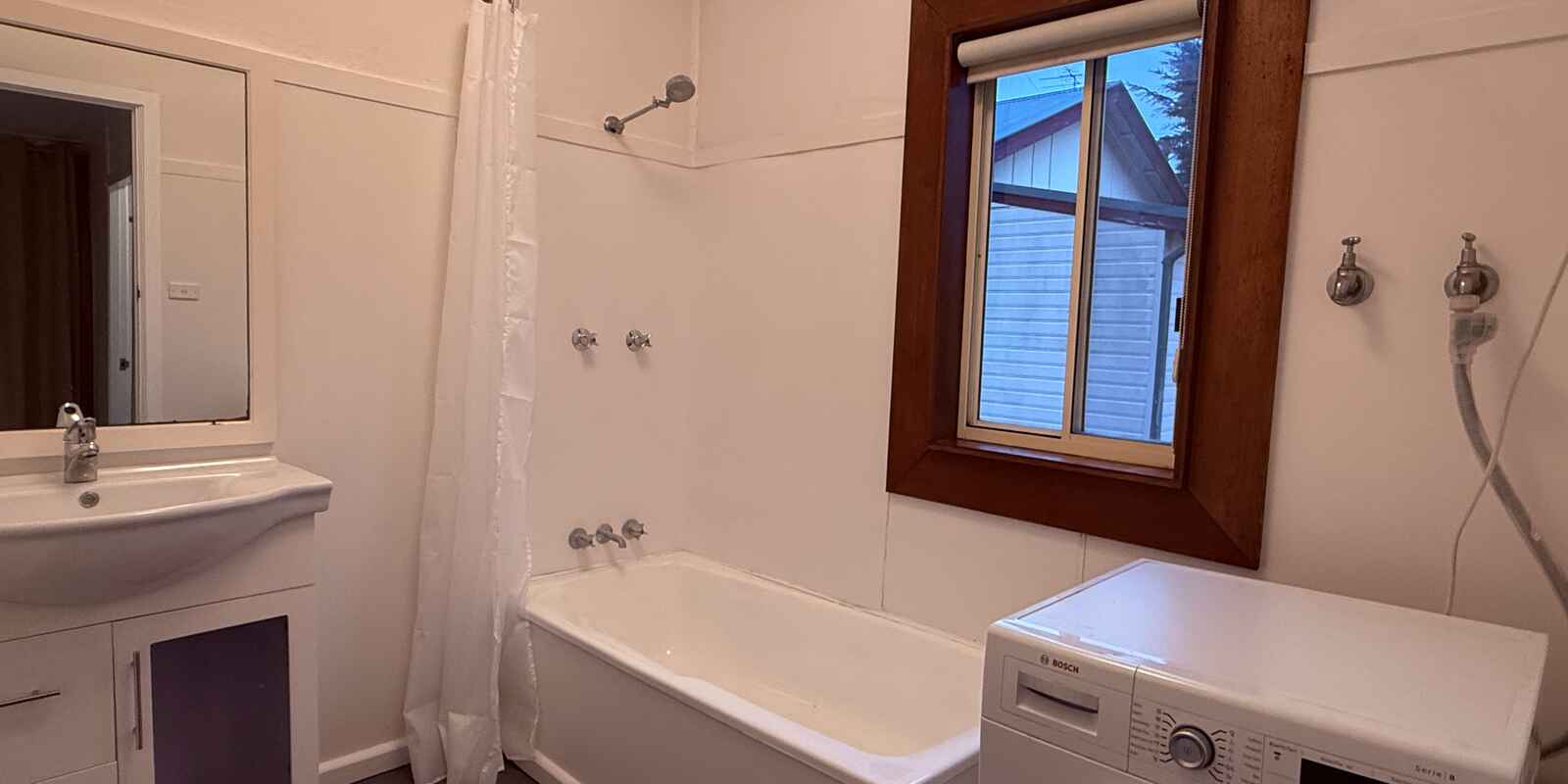 45 CAMP STREET Katoomba