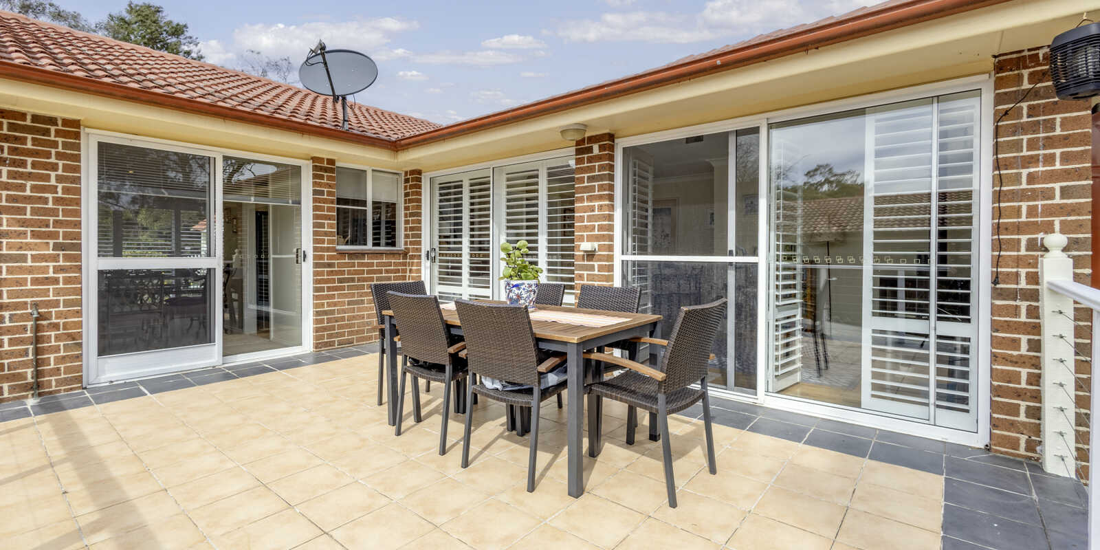 6 Hillier Avenue Blackheath