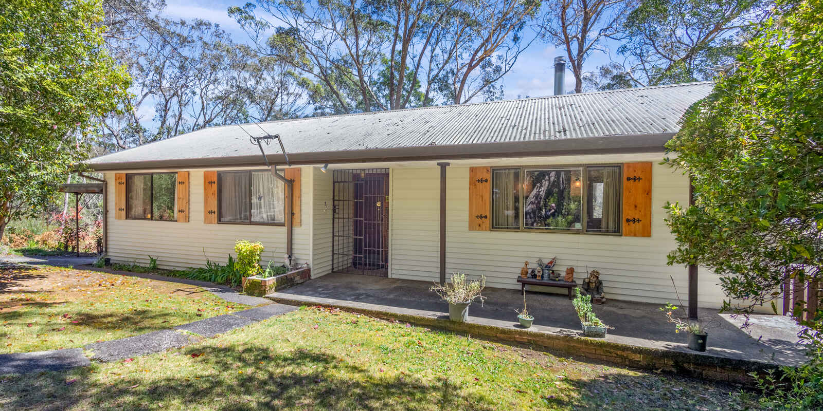 184 Govetts Leap Road Blackheath