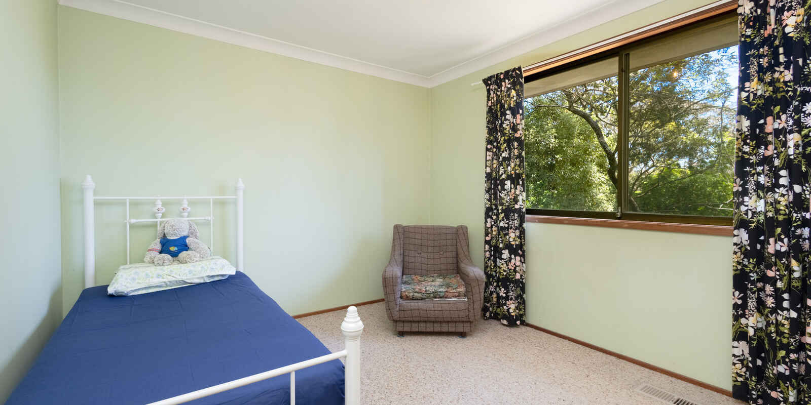 184 Govetts Leap Road Blackheath