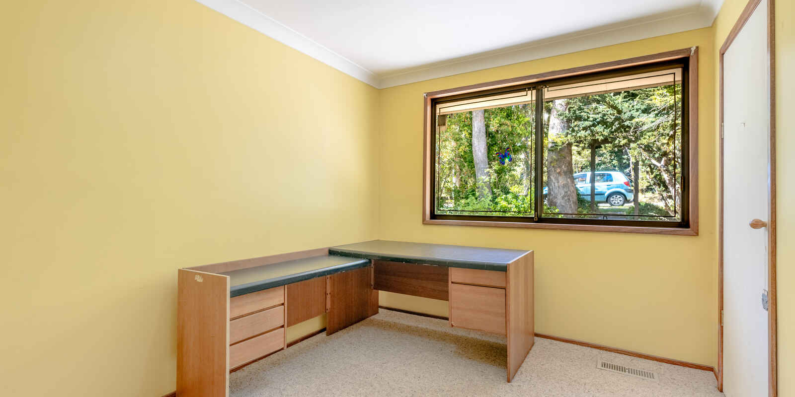 184 Govetts Leap Road Blackheath
