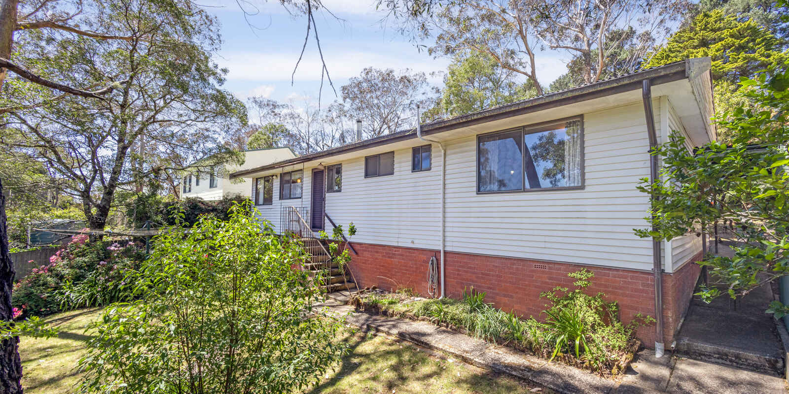 184 Govetts Leap Road Blackheath