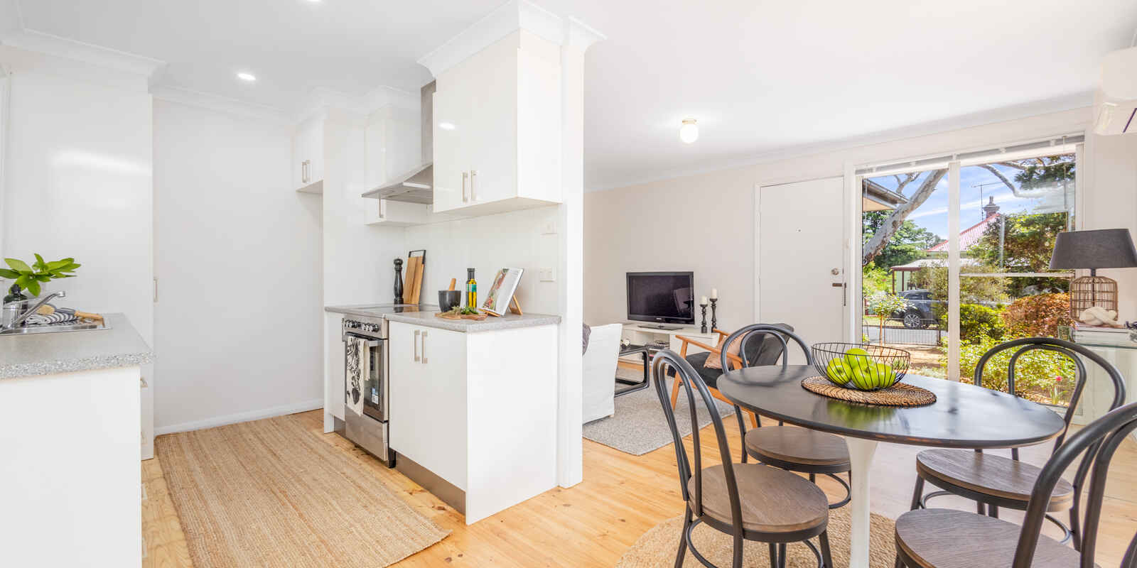 2 Clyde Avenue Blackheath 2 Clyde Avenue Blackheath