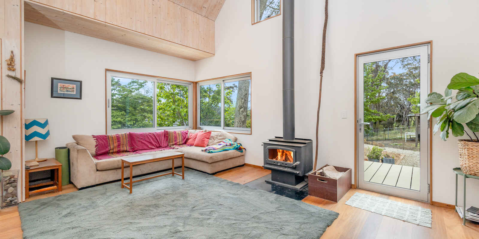 24 Cleopatra Street Blackheath 24 Cleopatra Street Blackheath