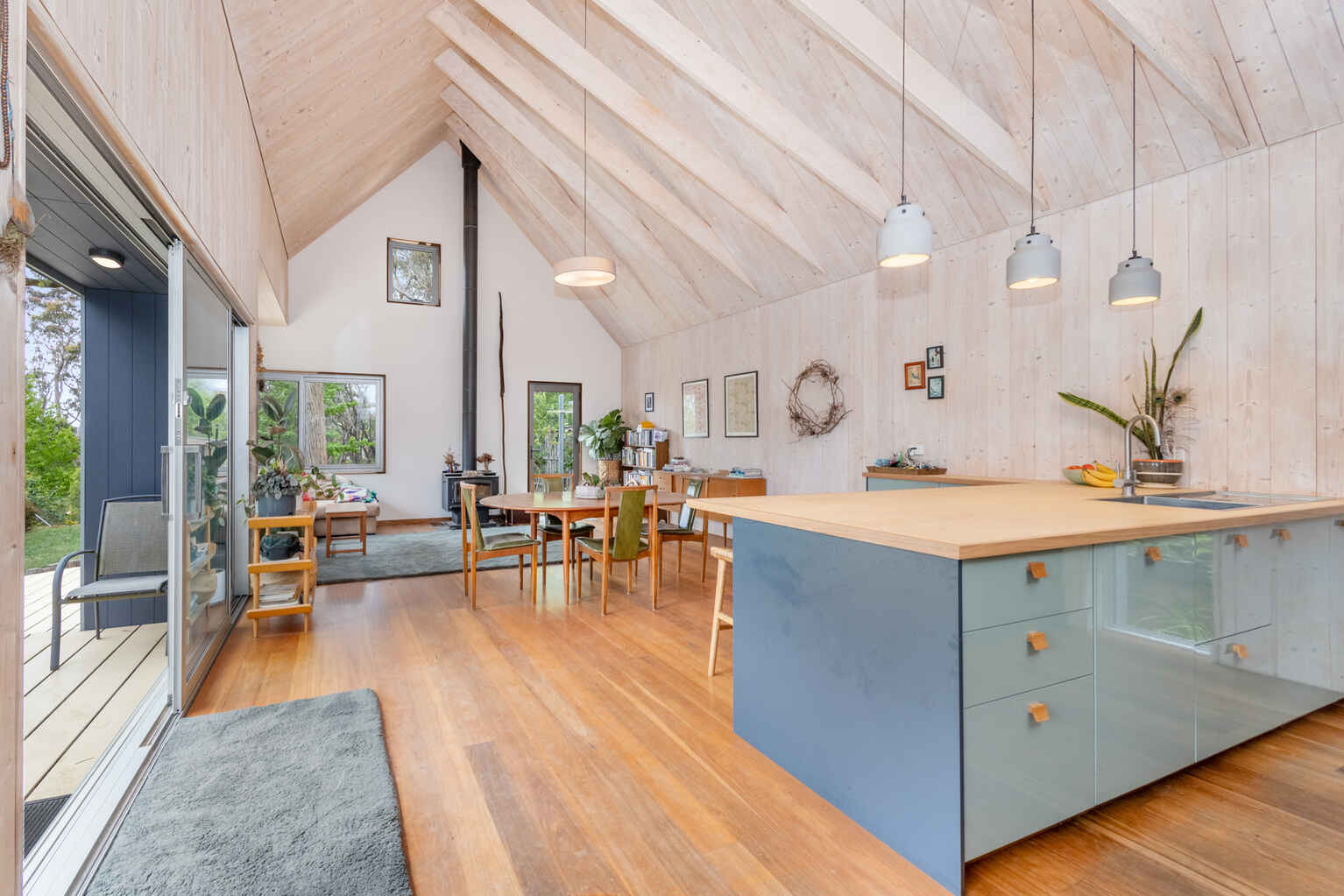 24 Cleopatra Street Blackheath 24 Cleopatra Street Blackheath