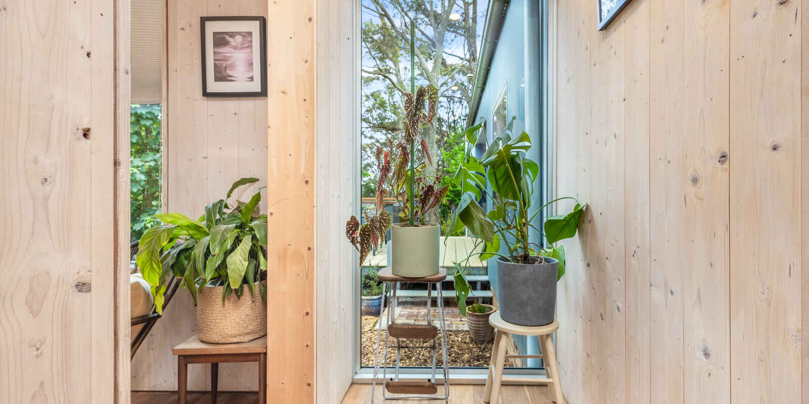 24 Cleopatra Street Blackheath 24 Cleopatra Street Blackheath