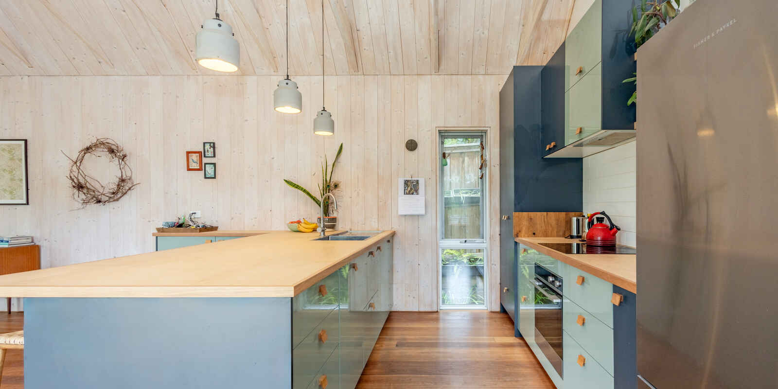 24 Cleopatra Street Blackheath 24 Cleopatra Street Blackheath