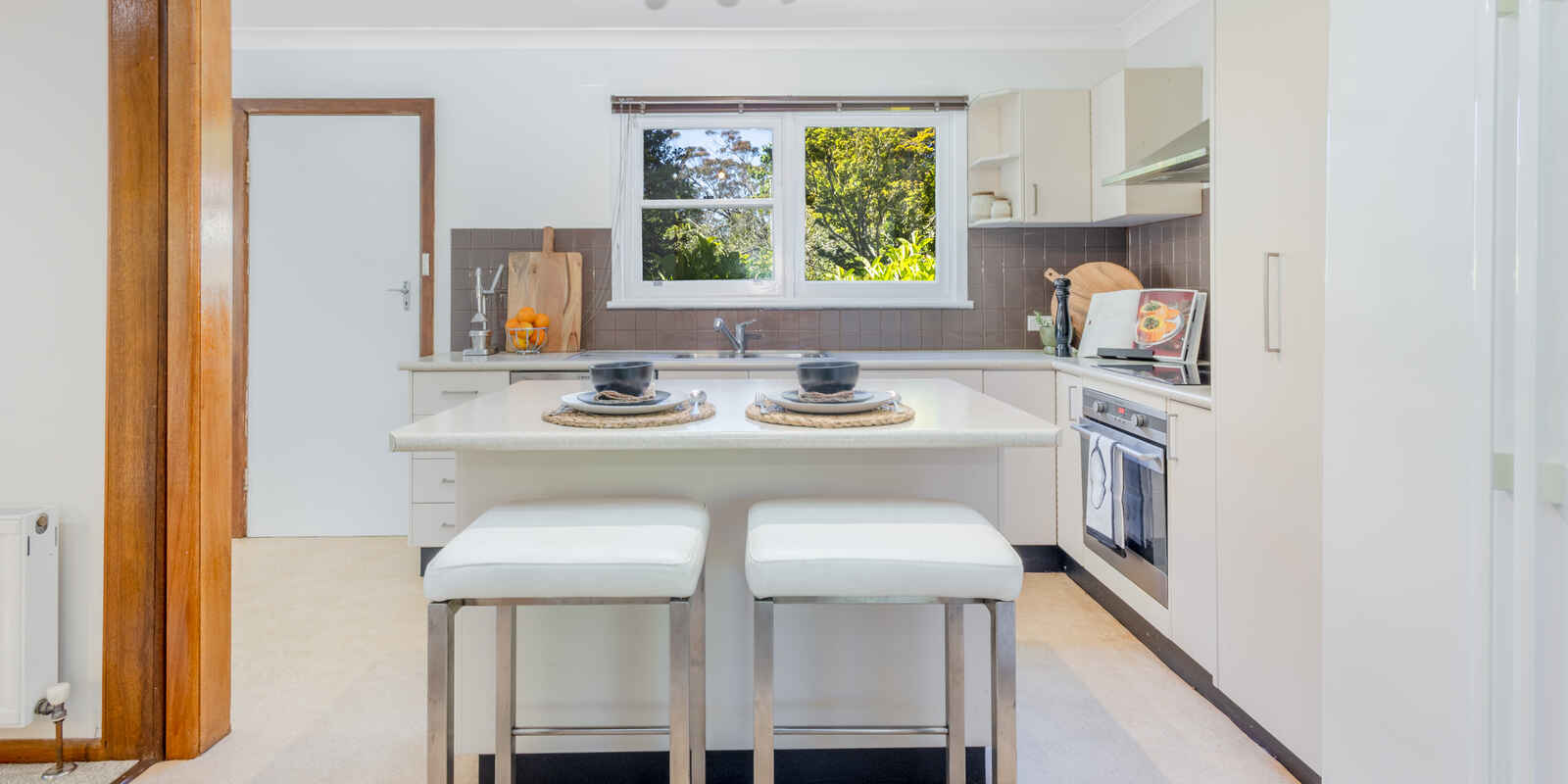 87 Brightlands Avenue Blackheath 87 Brightlands Avenue Blackheath