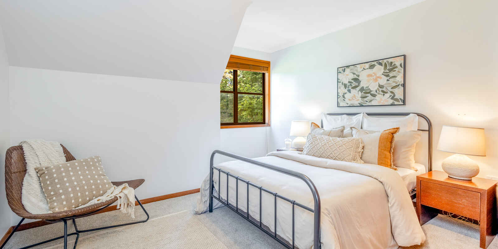 87 Brightlands Avenue Blackheath 87 Brightlands Avenue Blackheath