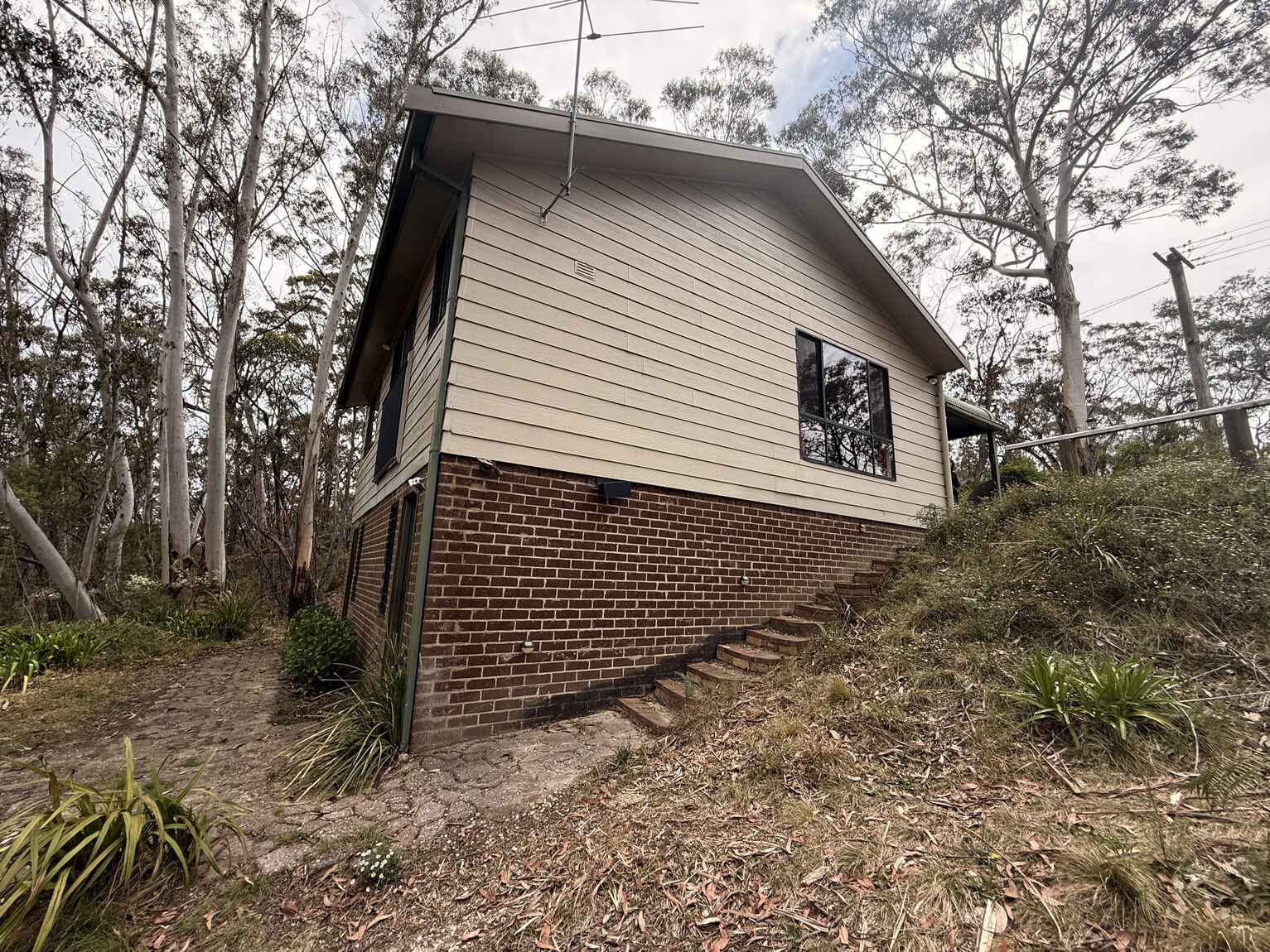 80 DELMONTE AVENUE Medlow Bath