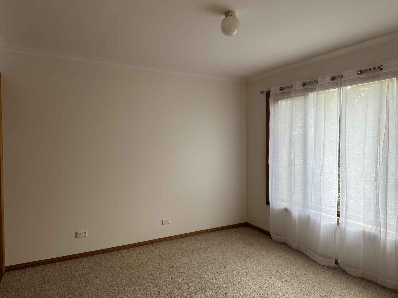 12 DELL STREET Blackheath