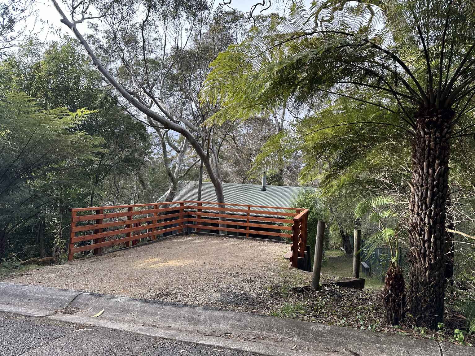 12 DELL STREET Blackheath