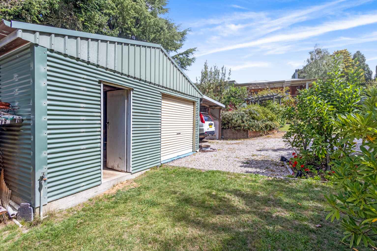 72-74 Govetts Leap Road Blackheath