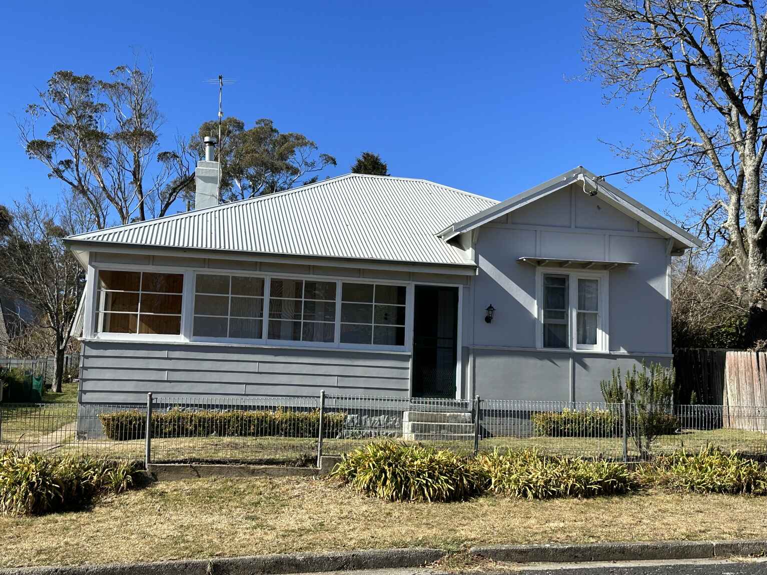 21 WARAGIL STREET Blackheath