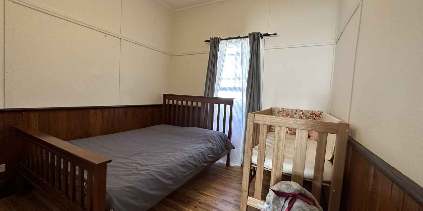 21 WARAGIL STREET Blackheath