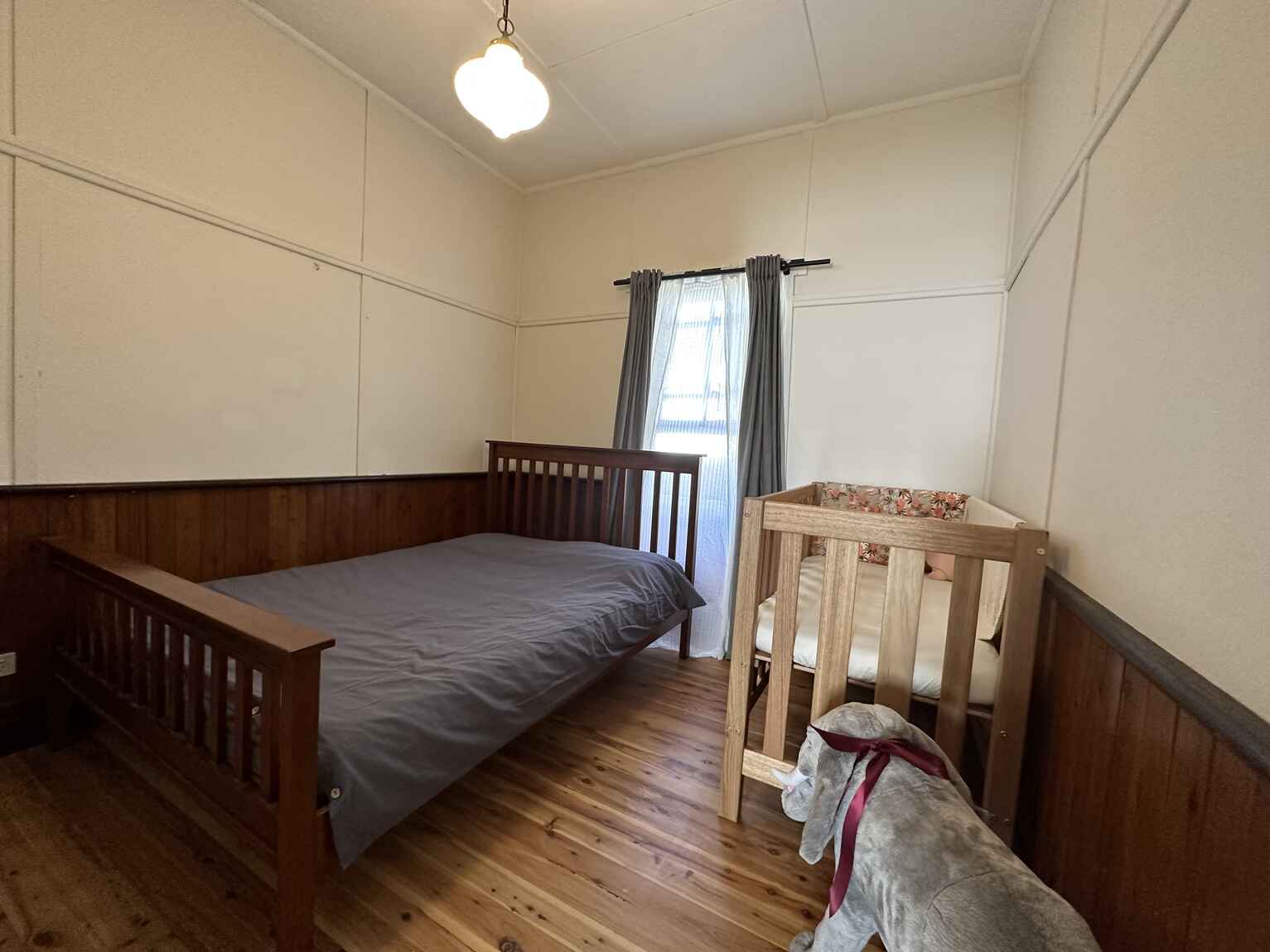 21 WARAGIL STREET Blackheath