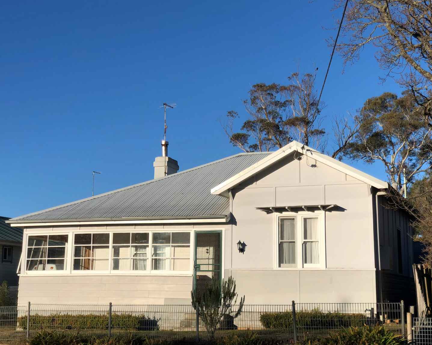 21 WARAGIL STREET Blackheath