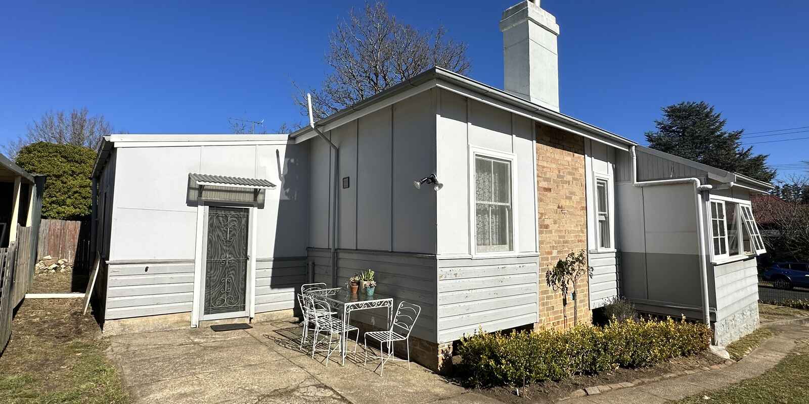 21 WARAGIL STREET Blackheath