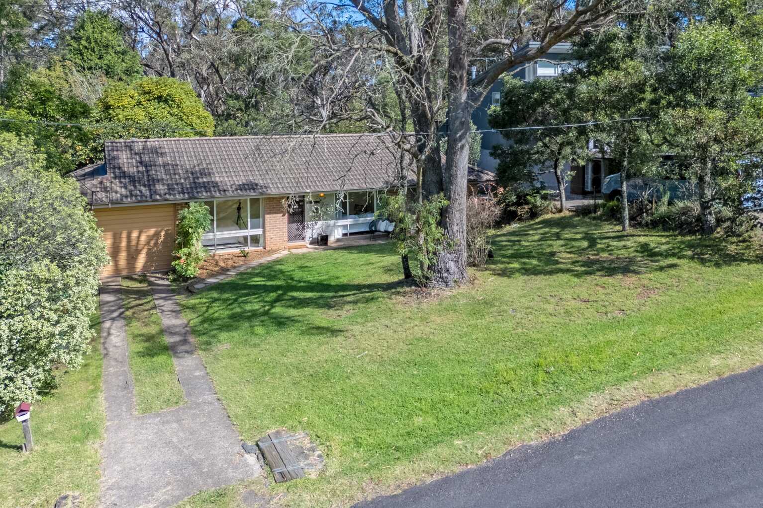31 Braeside Street Blackheath