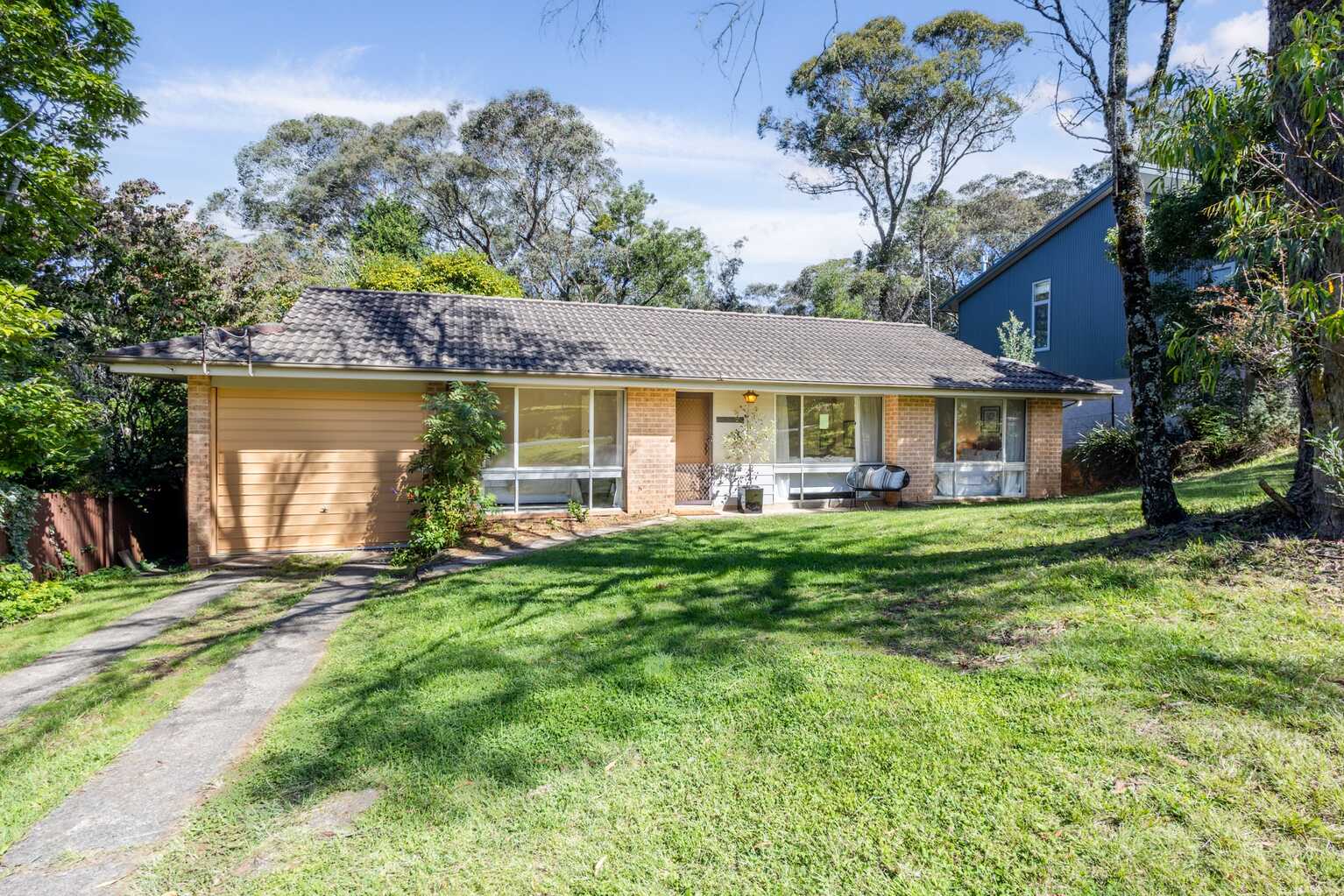 31 Braeside Street Blackheath