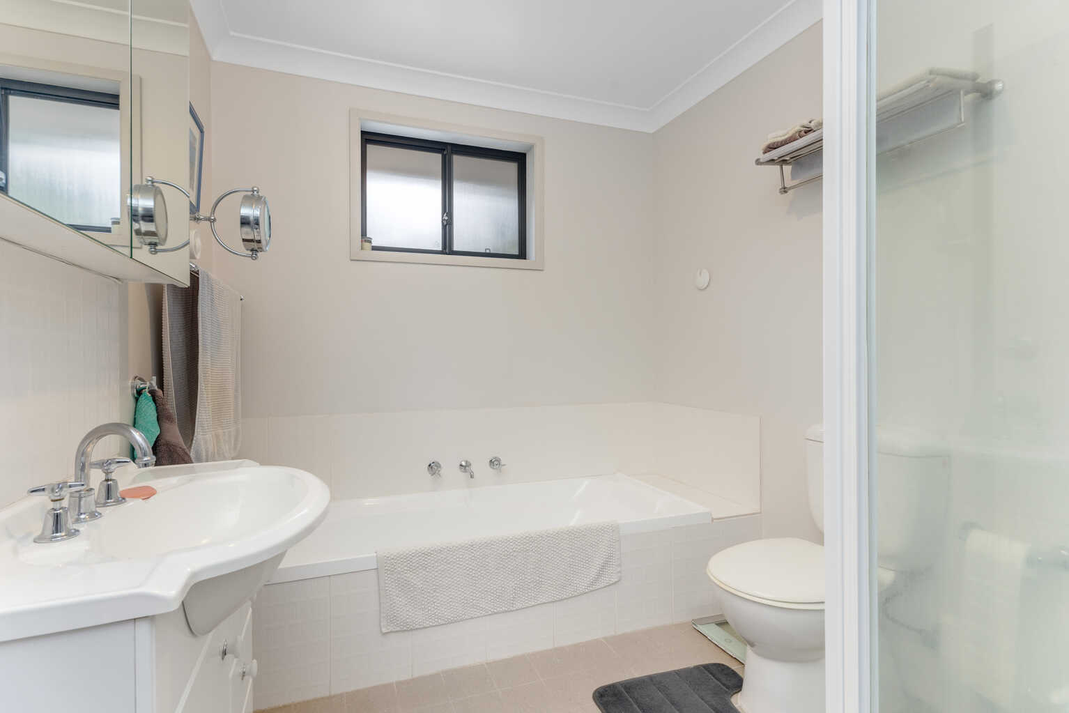 28 Kanimbla Road Blackheath 28 Kanimbla Road Blackheath