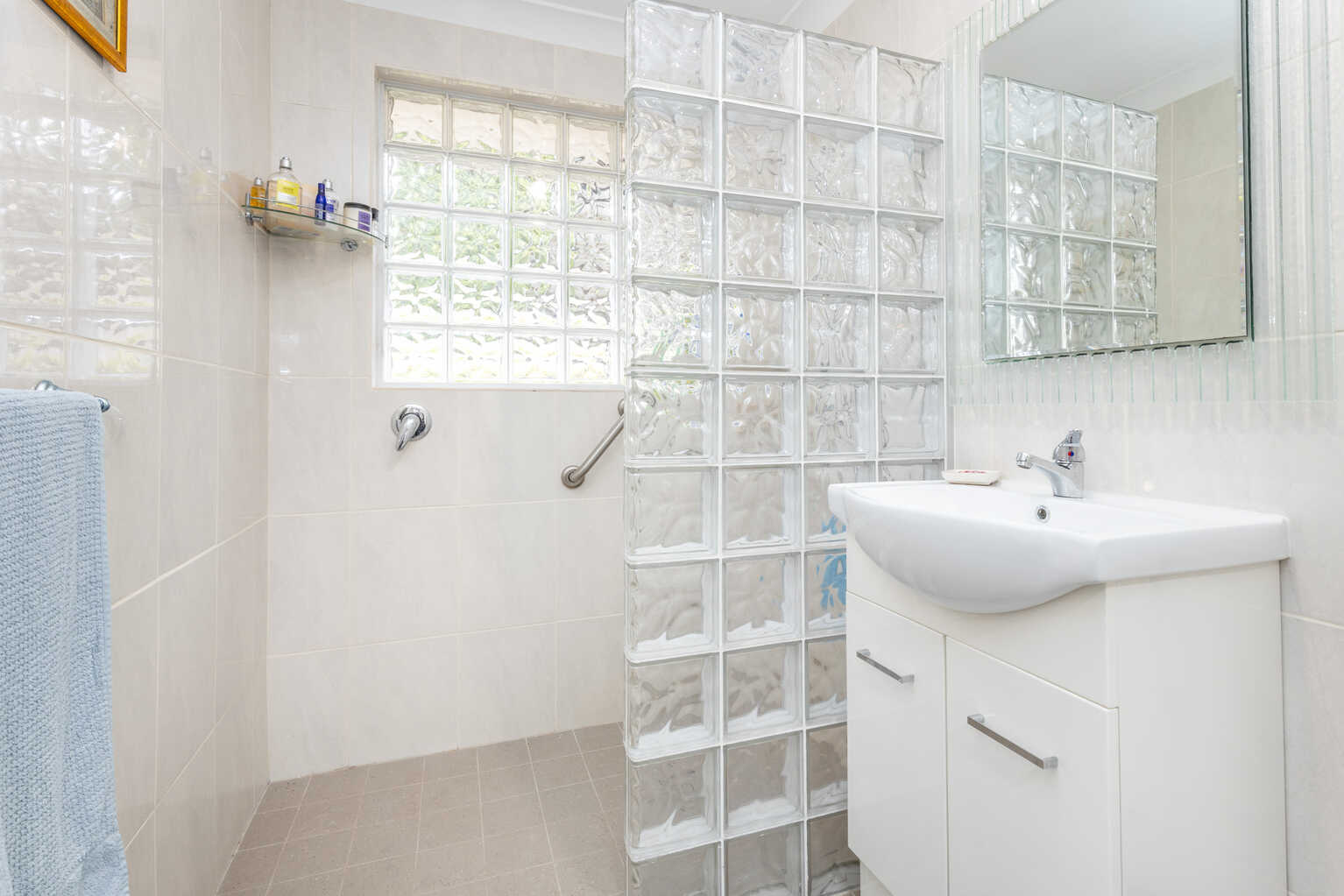 28 Kanimbla Road Blackheath 28 Kanimbla Road Blackheath