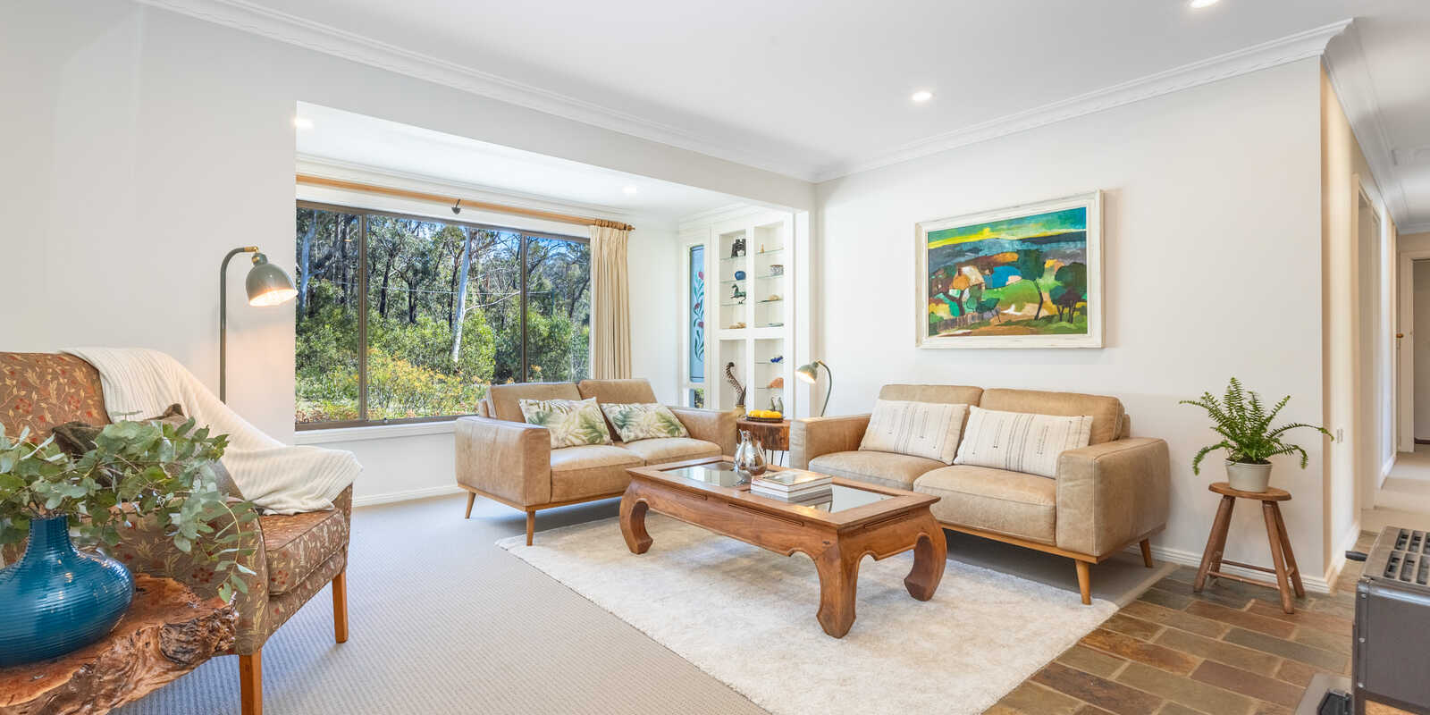11-17 Nioka Place Bell 11-17 Nioka Place Bell