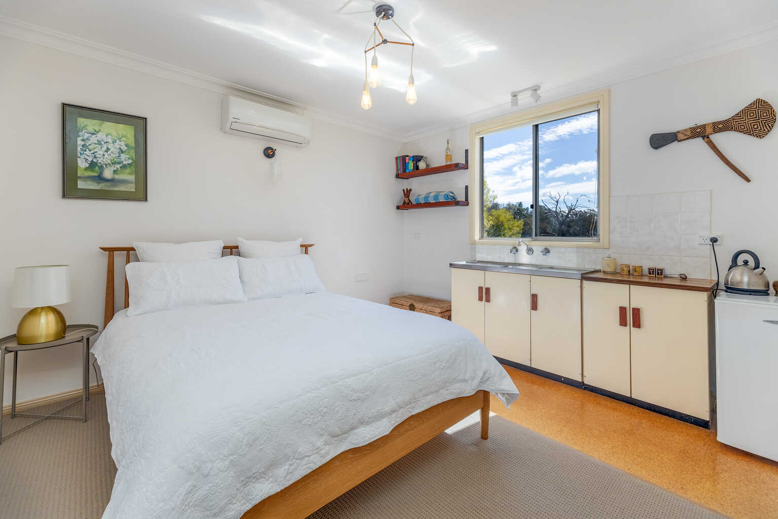 11-17 Nioka Place Bell 11-17 Nioka Place Bell