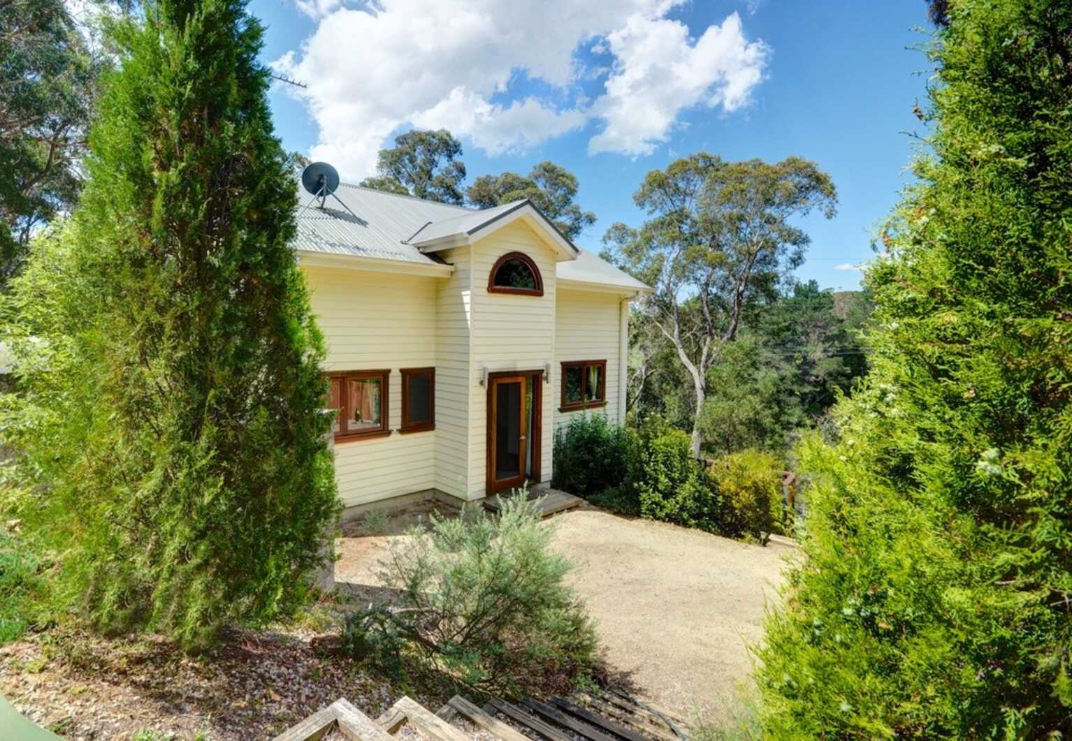 7 Cleopatra Street Blackheath