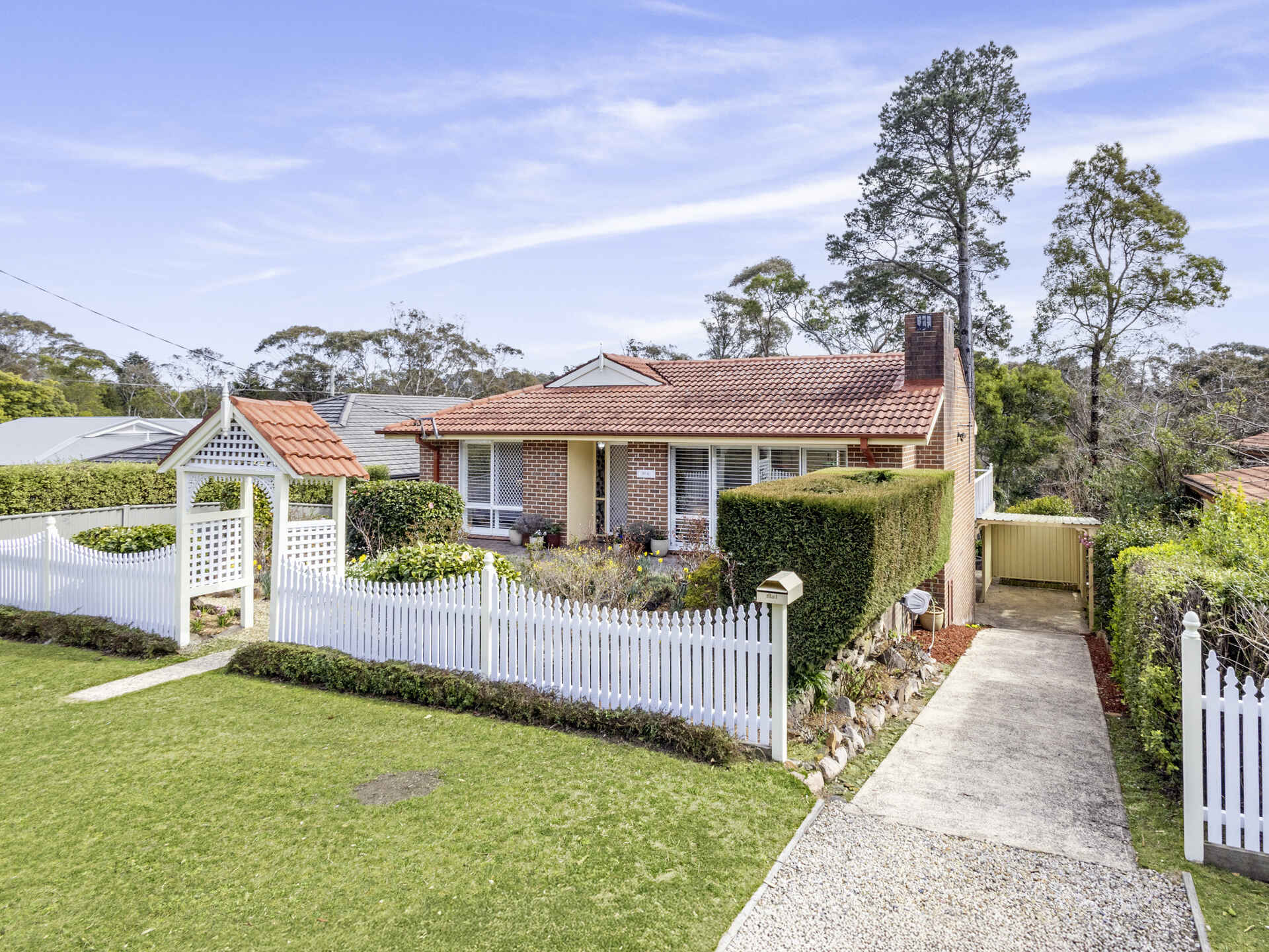 6 Hillier Avenue Blackheath