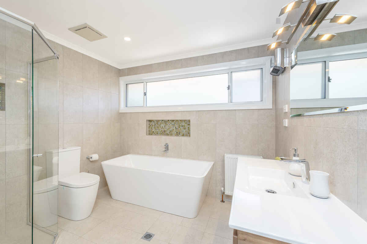 92 Govetts Leap Road Blackheath 92 Govetts Leap Road Blackheath