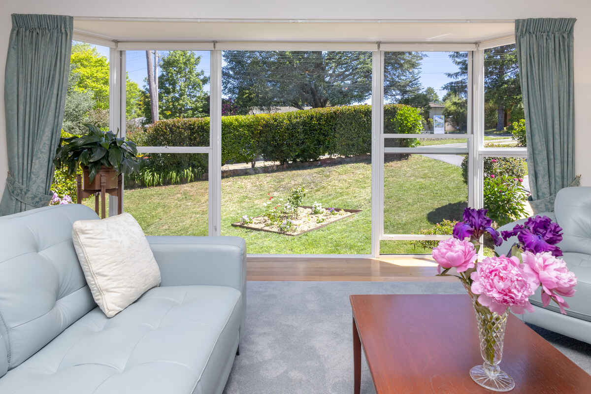 92 Govetts Leap Road Blackheath 92 Govetts Leap Road Blackheath