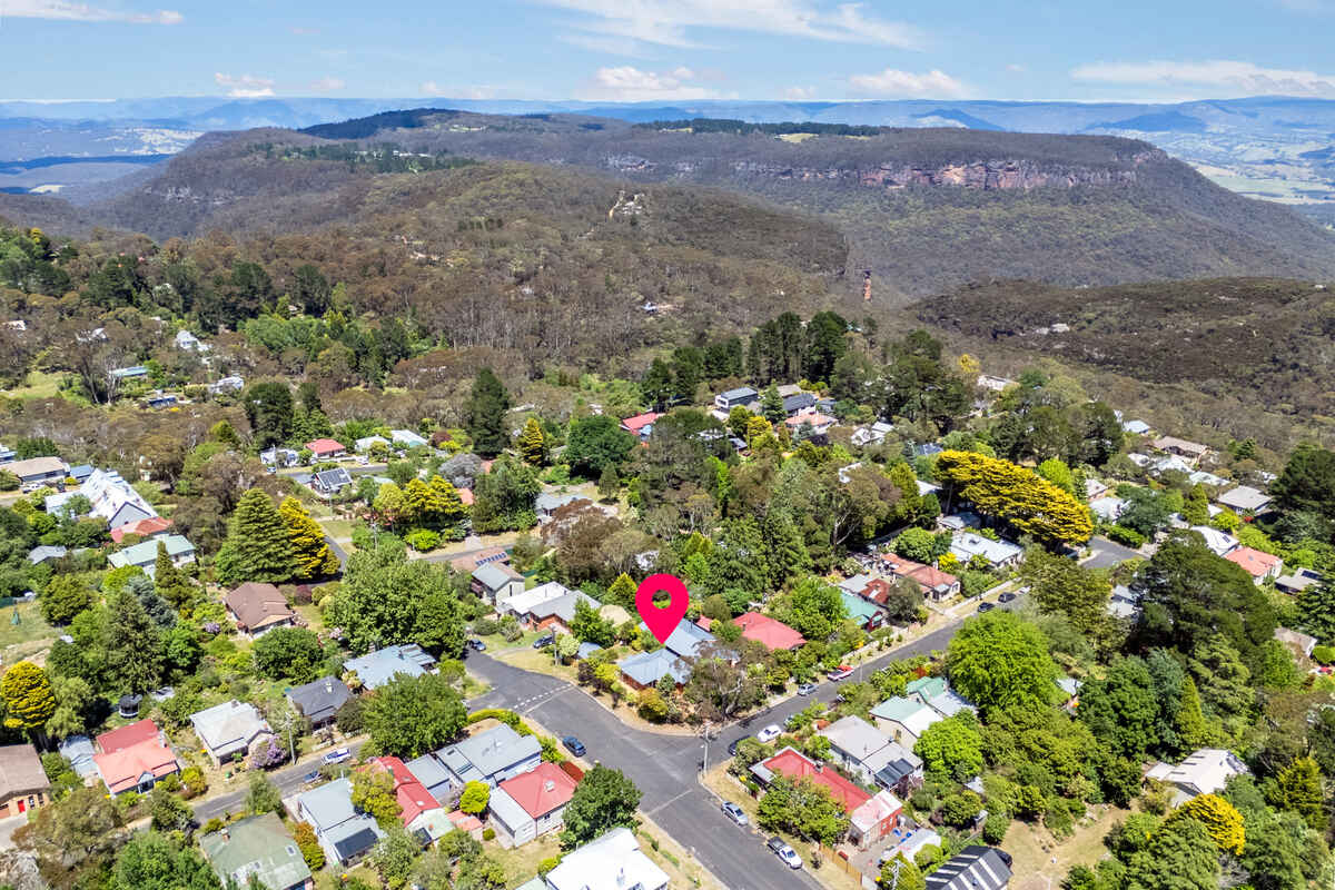 2 Clyde Avenue Blackheath