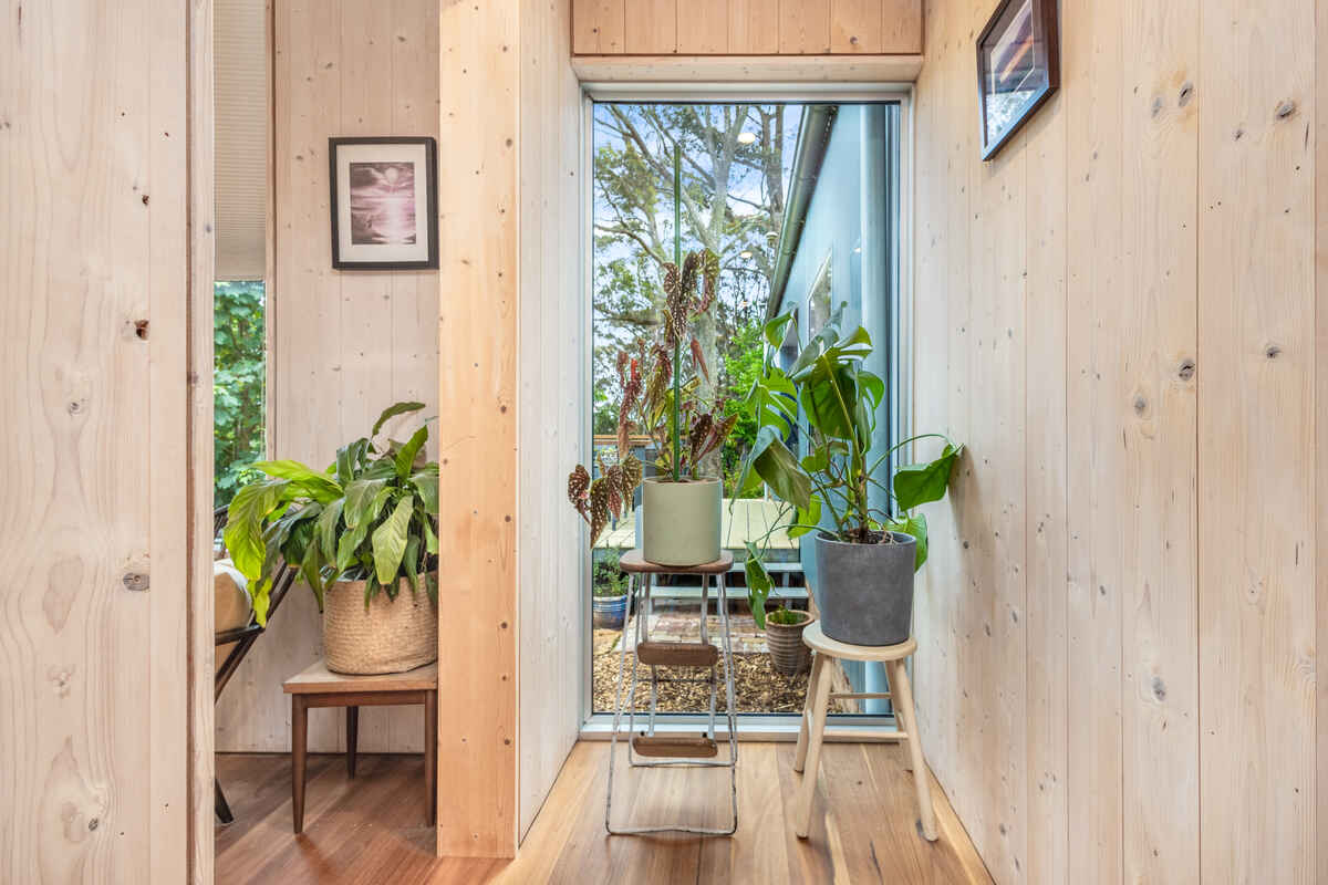 24 Cleopatra Street Blackheath 24 Cleopatra Street Blackheath