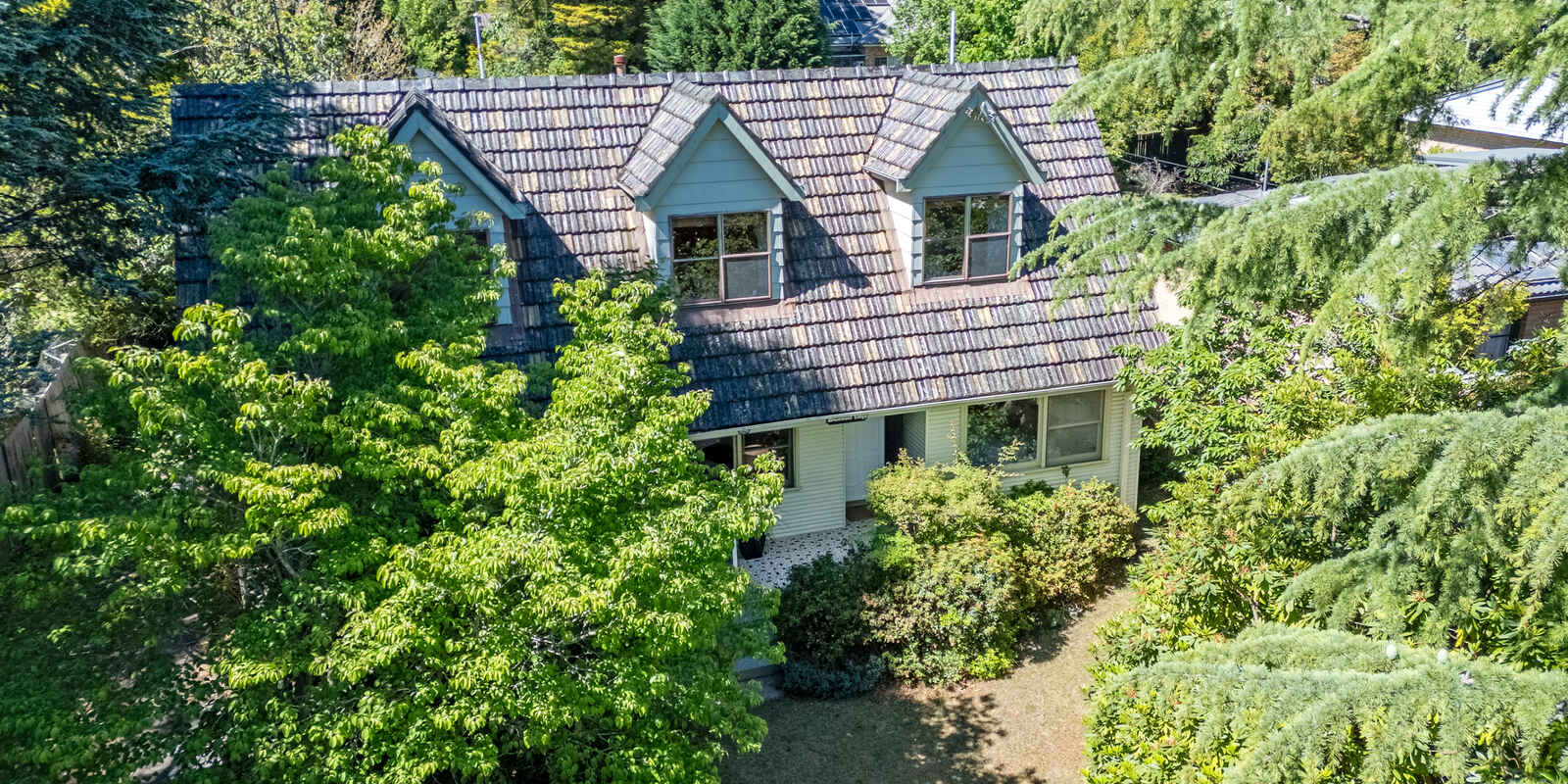 87 Brightlands Avenue Blackheath