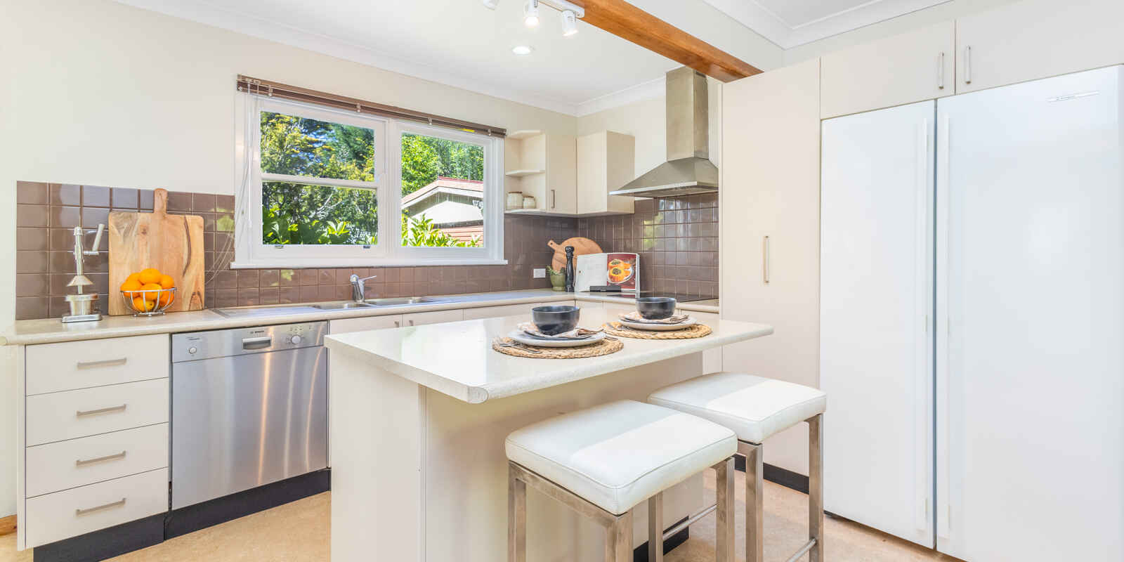 87 Brightlands Avenue Blackheath