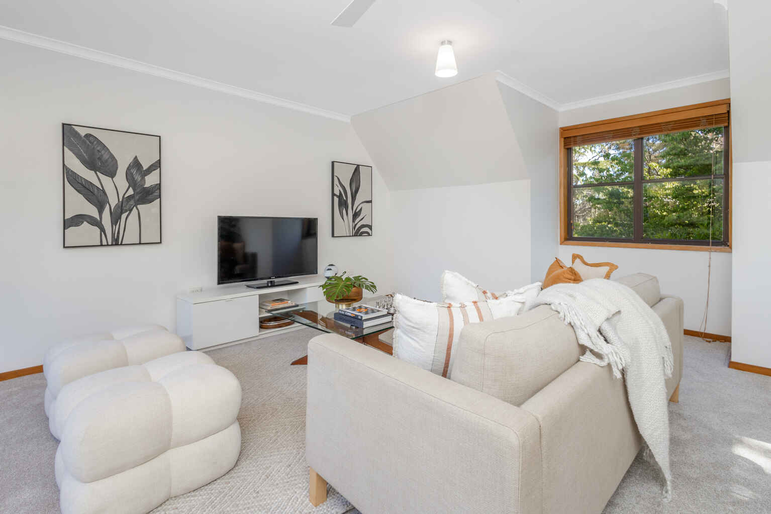 87 Brightlands Avenue Blackheath