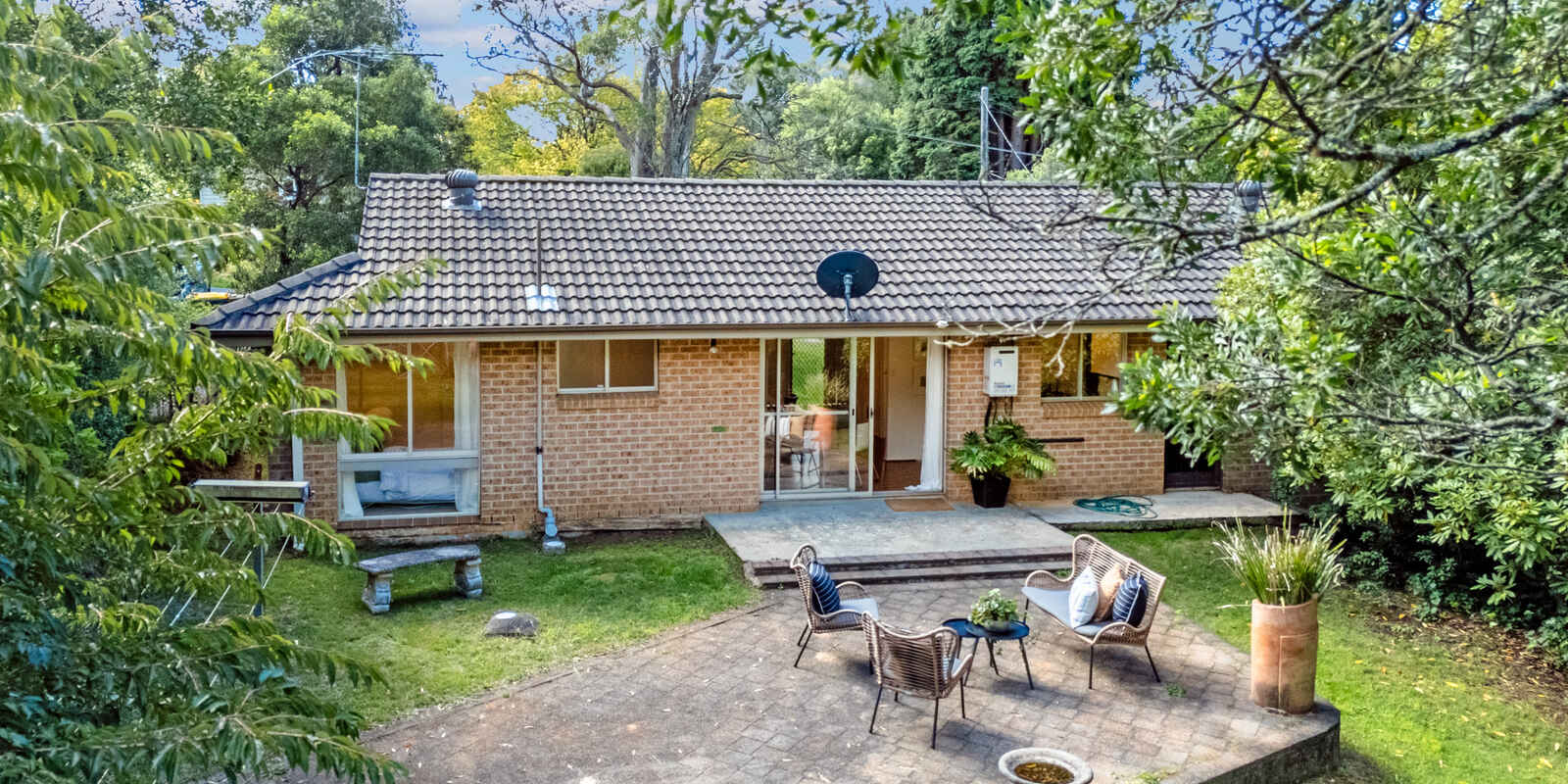 31 Braeside Street Blackheath