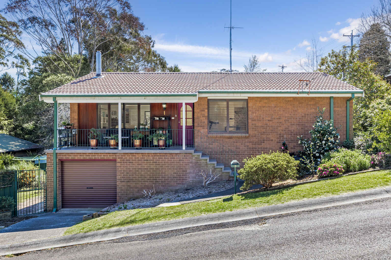 8 Waragil Street Blackheath 8 Waragil Street Blackheath