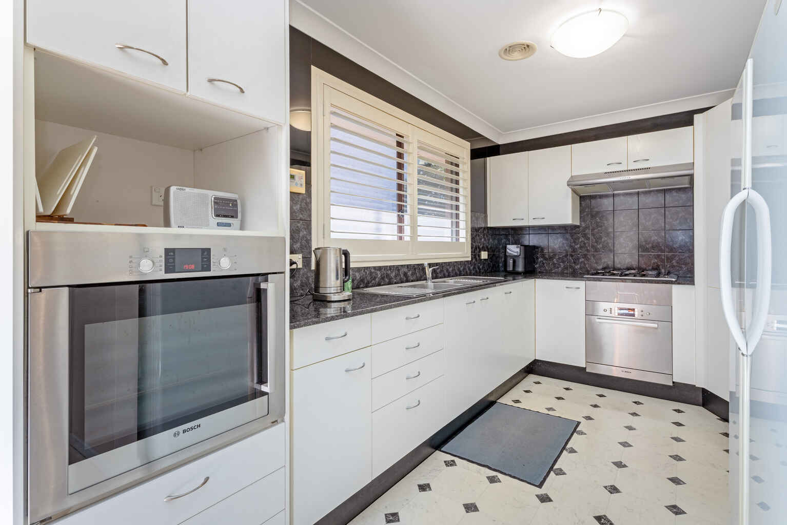 8 Waragil Street Blackheath 8 Waragil Street Blackheath