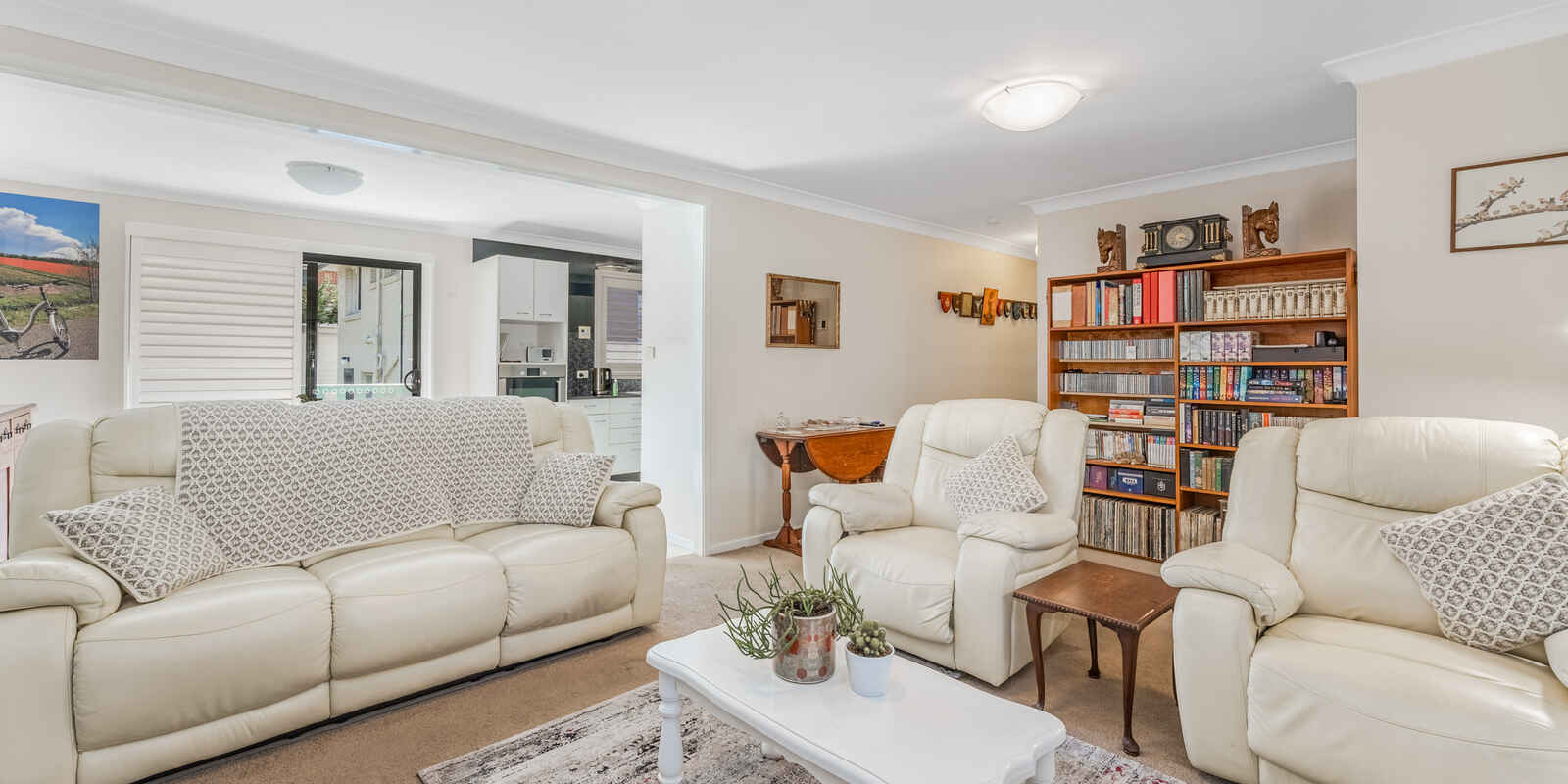 8 Waragil Street Blackheath 8 Waragil Street Blackheath