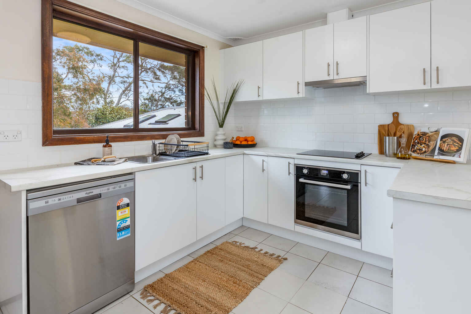 20 Hillier Avenue Blackheath 20 Hillier Avenue Blackheath