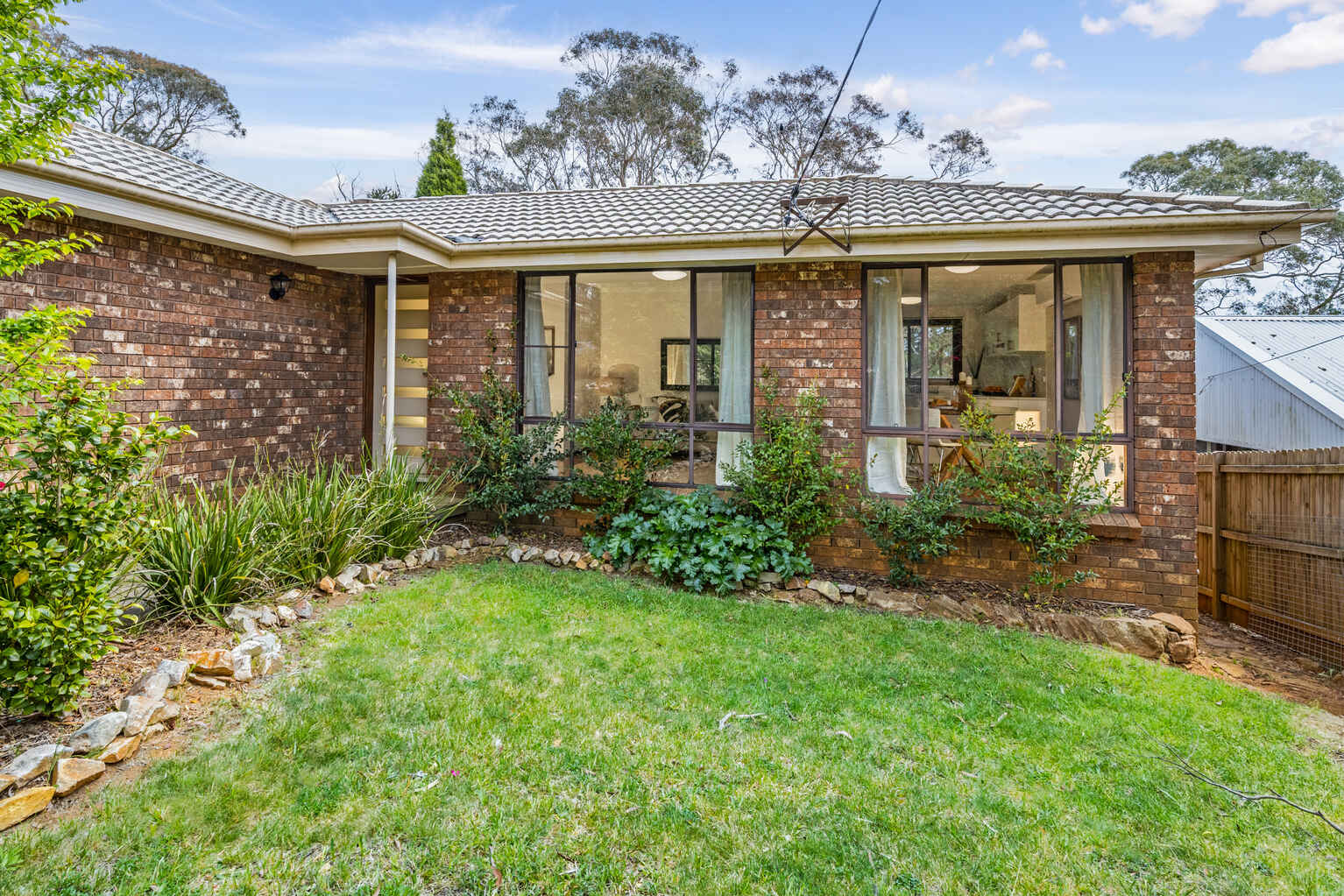 20 Hillier Avenue Blackheath 20 Hillier Avenue Blackheath