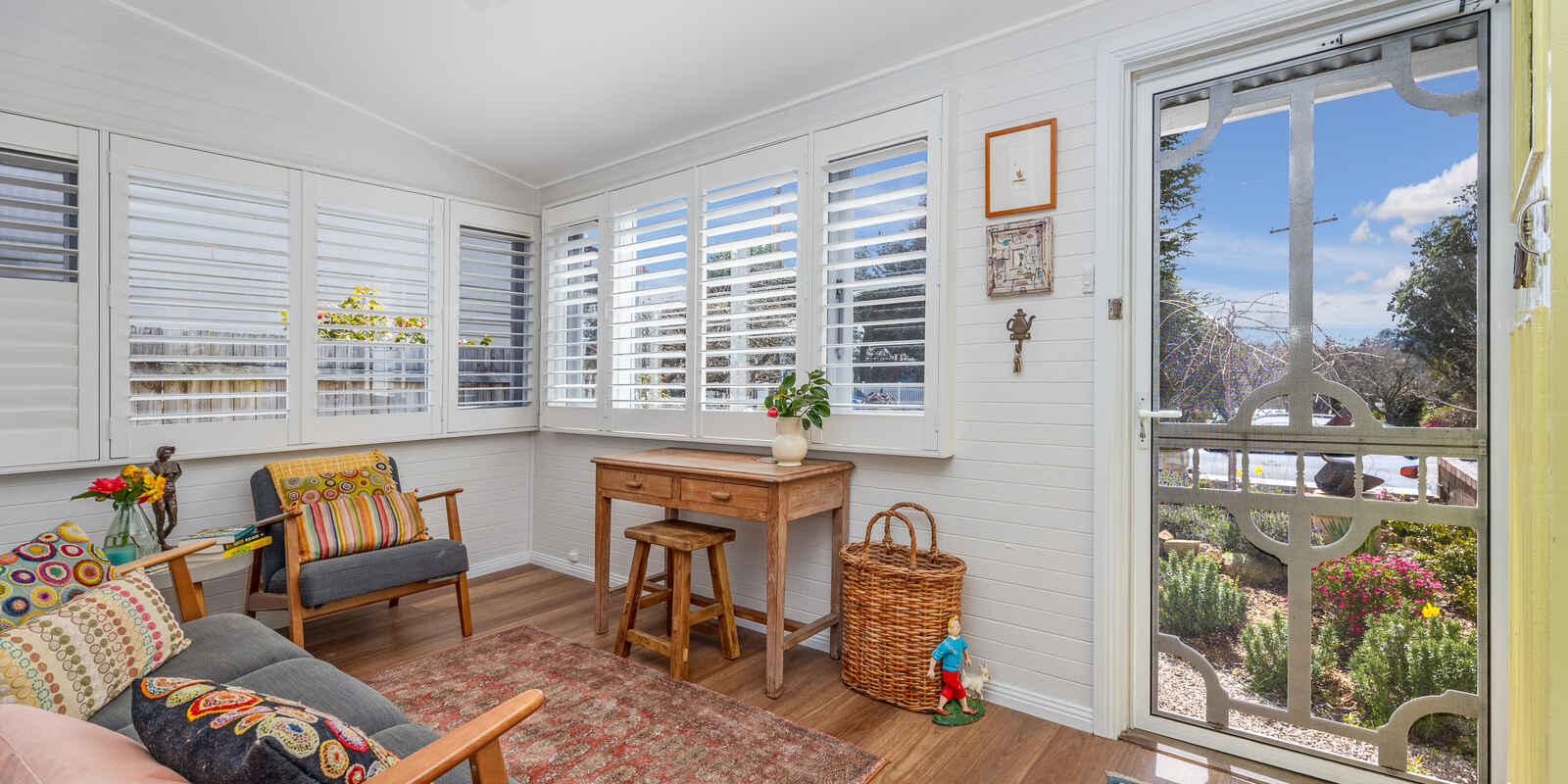 67 Govetts Leap Road Blackheath