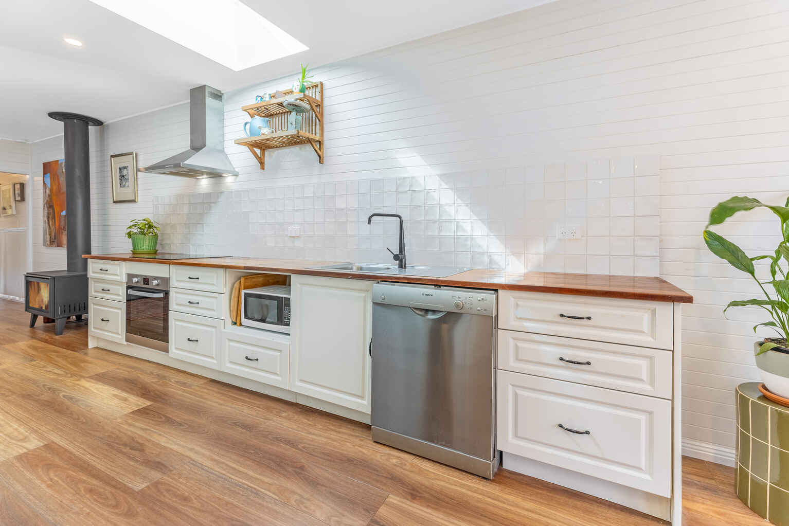 67 Govetts Leap Road Blackheath