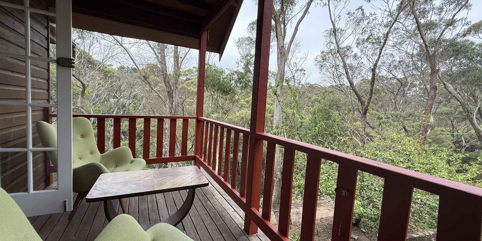 8 MINYAGO STREET Blackheath