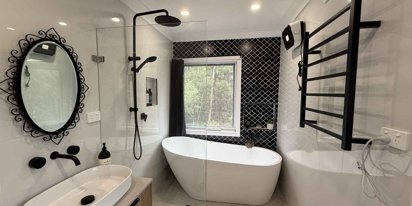 8 MINYAGO STREET Blackheath